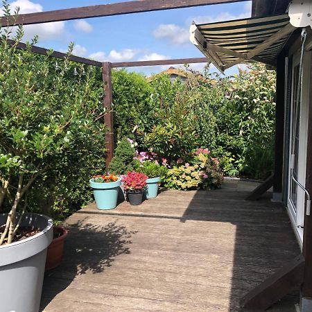 chalet hensbroek Buitenkant foto