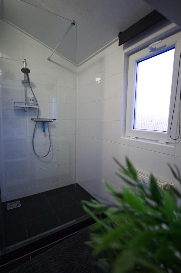chalet hensbroek Buitenkant foto